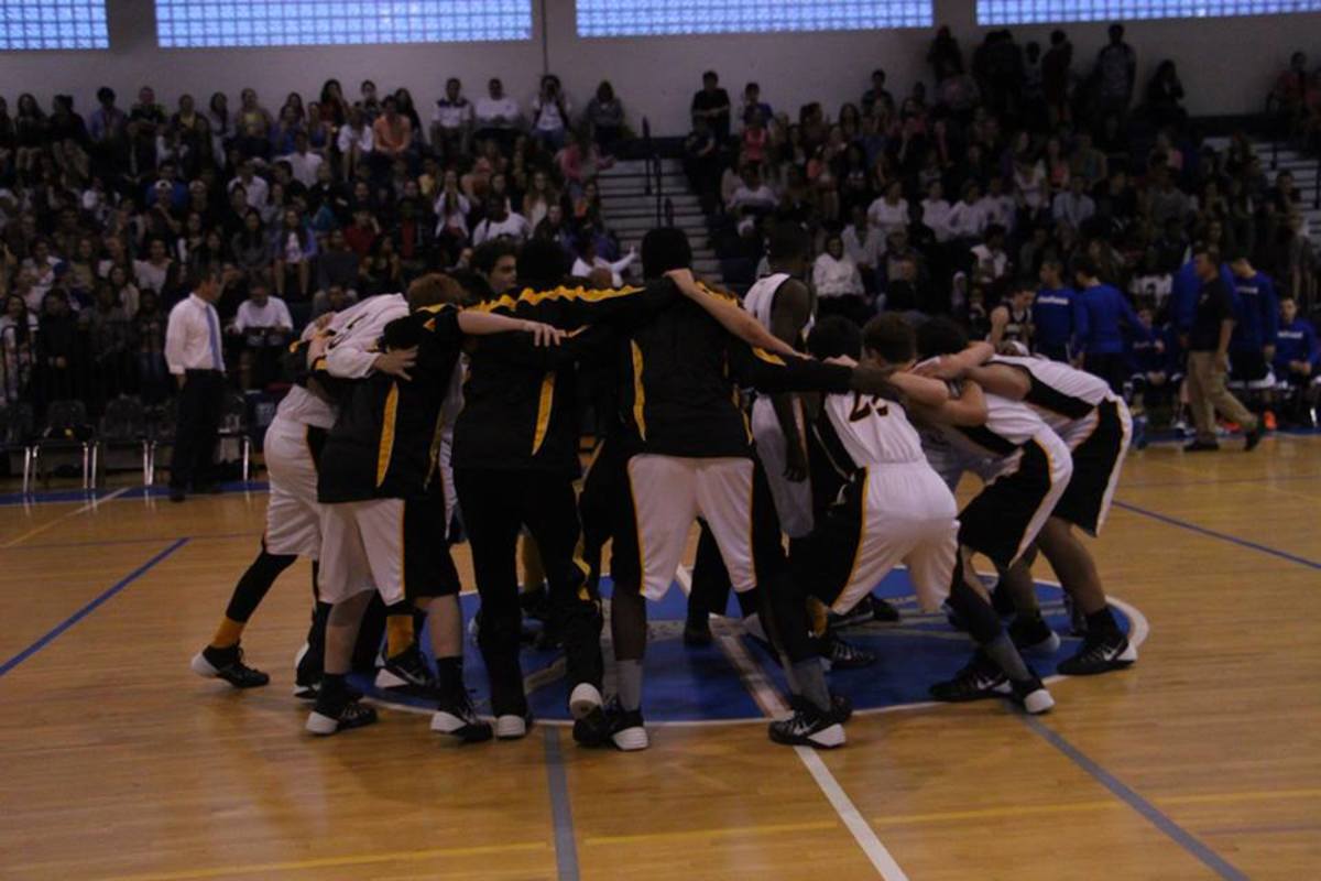 Basketball+Team+Wins+Final+Game