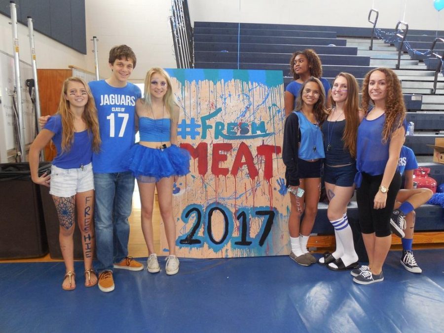 Visual freshman Makenzie Black (left), communications freshman Matthew Nadel, theatre
freshman Danielle Francois, visual freshman Shannon Cruz, strings freshman Weronika Dziak
and dance freshman Alexandra Faife show off their freshmen class poster.