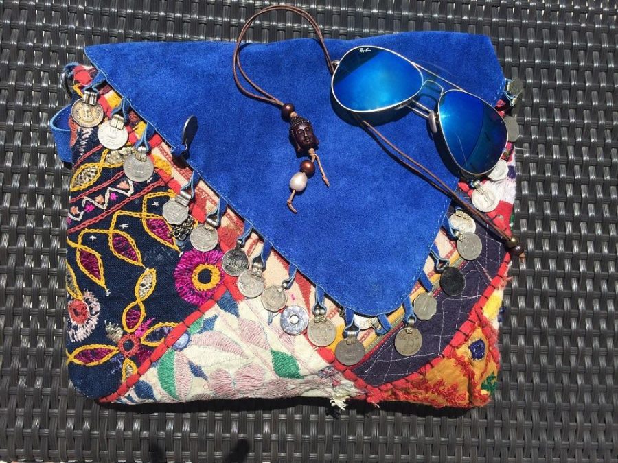 Rayban sunglasses, Farmer's Market necklace and LF sling purse. Sapphire a great summer to fall transitional color for accessories.