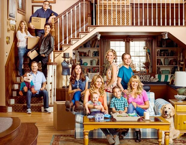 fuller-house-main-zoom-ce79146e-ed52-42f8-abd2-a2ffb81cb83e