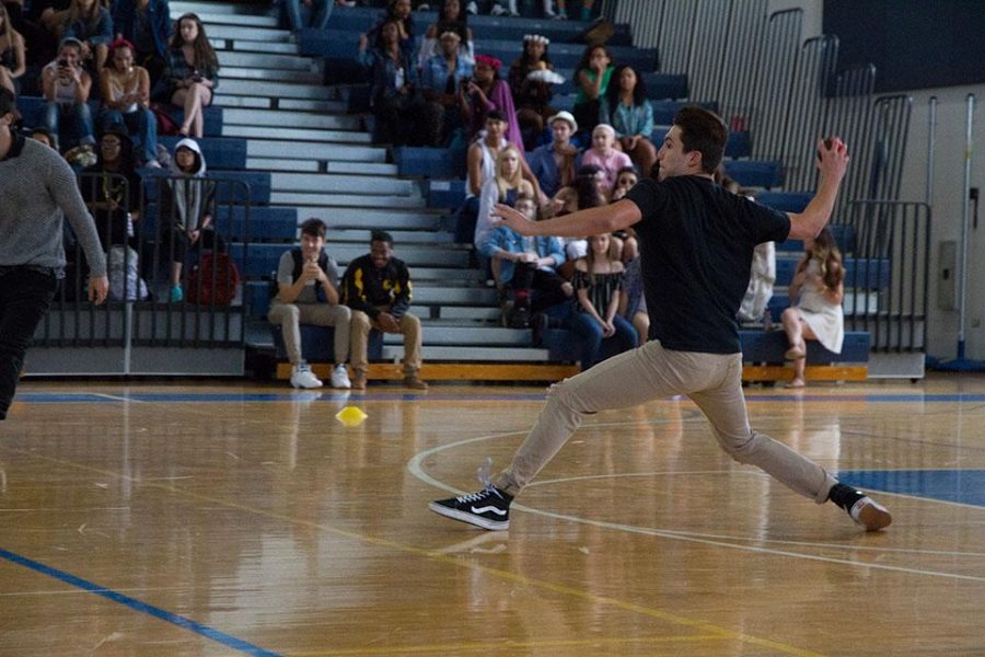 Spirit Week events began with a three-match dodgeball game in the gym. Band junior Kyle Tellez defeated the freshmen and sophomore team in a one-on-four situation after the rest of the sophomore and junior team was eliminated. “I’ve always loved playing sports, especially when you have a crowd of people cheering for you,” Tellez said. “When I won for our team I was really hyped and relieved I didn’t let our team down.”