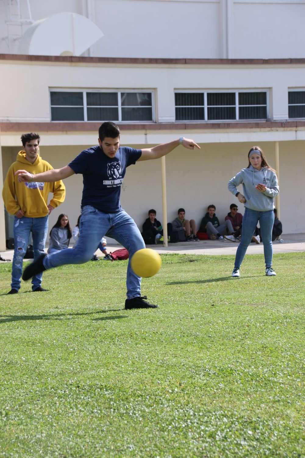 KICKING+OFF+SPIRIT+WEEK%3A+TEACHER+VS+STUDENT+KICKBALL+GAME