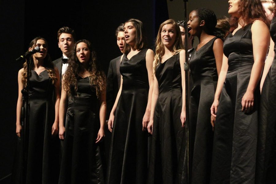 Vocal senior Grace Barrett sings alongside her fellow choir members as they open with “Alleluia” by Paul Basler. Before the show started, vocal dean Ken Taylor addressed the audience, saying, “Enjoy this next little while as we conclude our year and celebrate with everyone—but especially with our seniors—with some really fine music tonight.” 